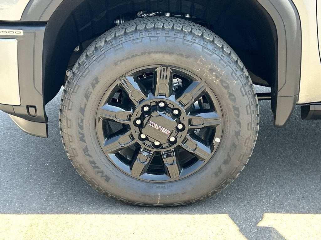 2026 GMC Sierra 3500 HD AT4
