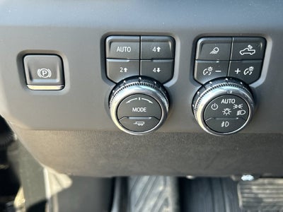 2026 GMC Sierra 3500 HD Denali Ultimate DRW