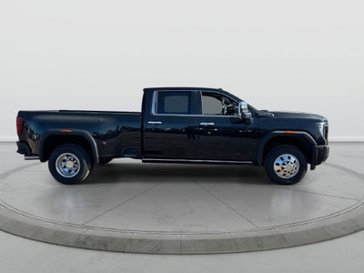 2026 GMC Sierra 3500 HD Denali Ultimate DRW