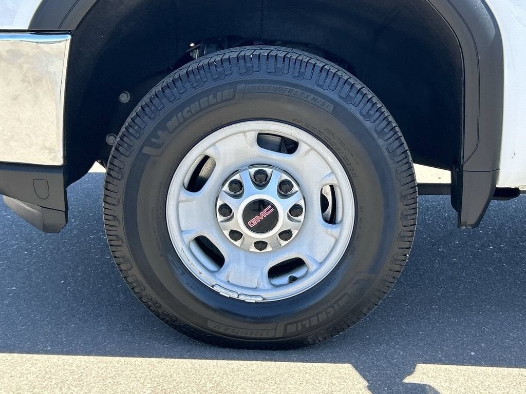 2023 GMC Sierra 2500 HD Pro