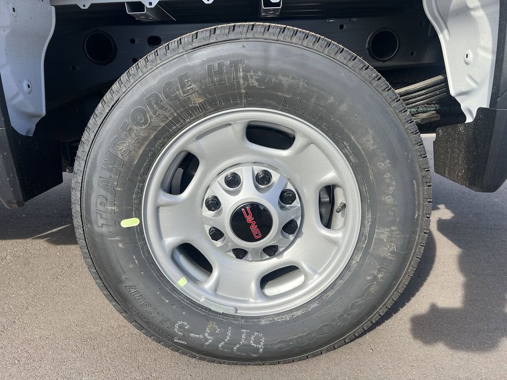 2024 GMC Sierra 2500 HD Pro