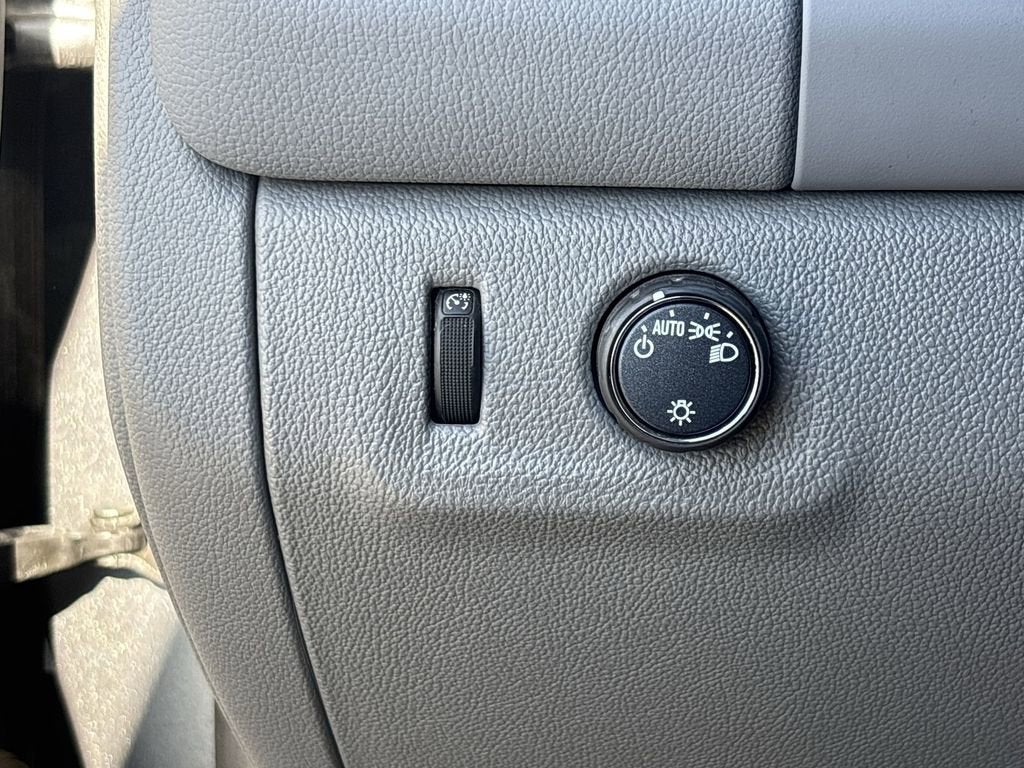 2021 GMC Canyon Elevation Standard