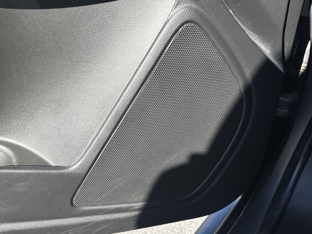 2021 GMC Canyon Elevation Standard