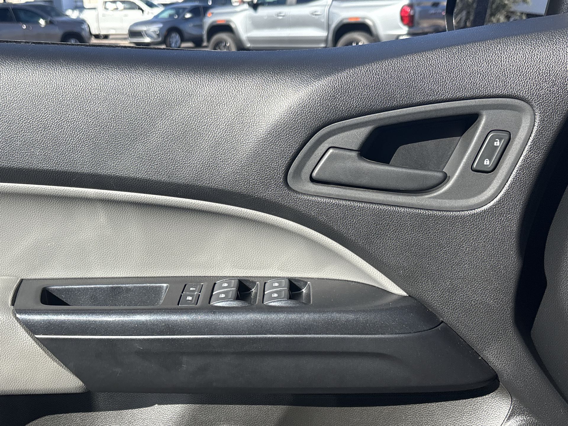 2021 GMC Canyon Elevation Standard