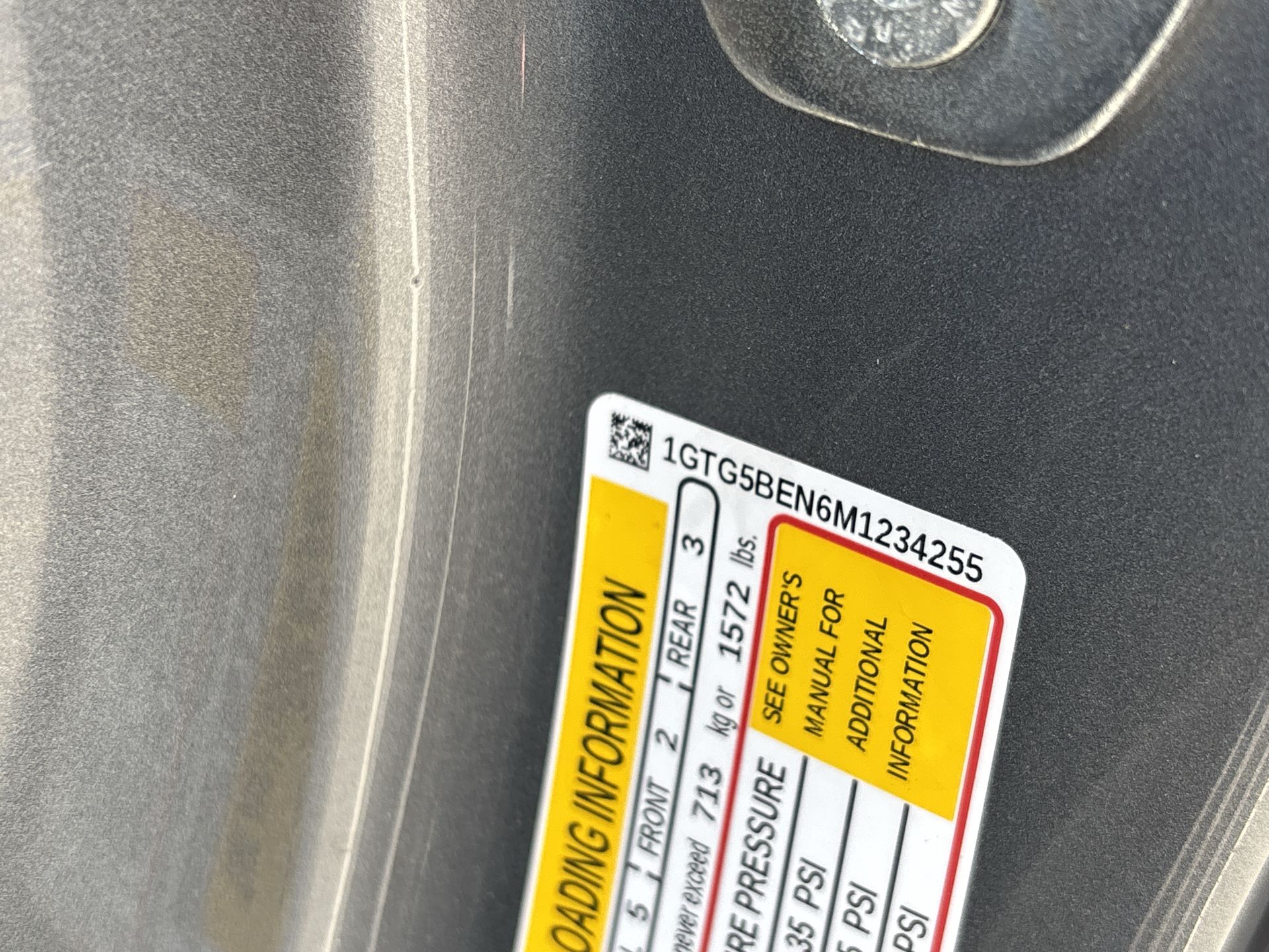 2021 GMC Canyon Elevation Standard