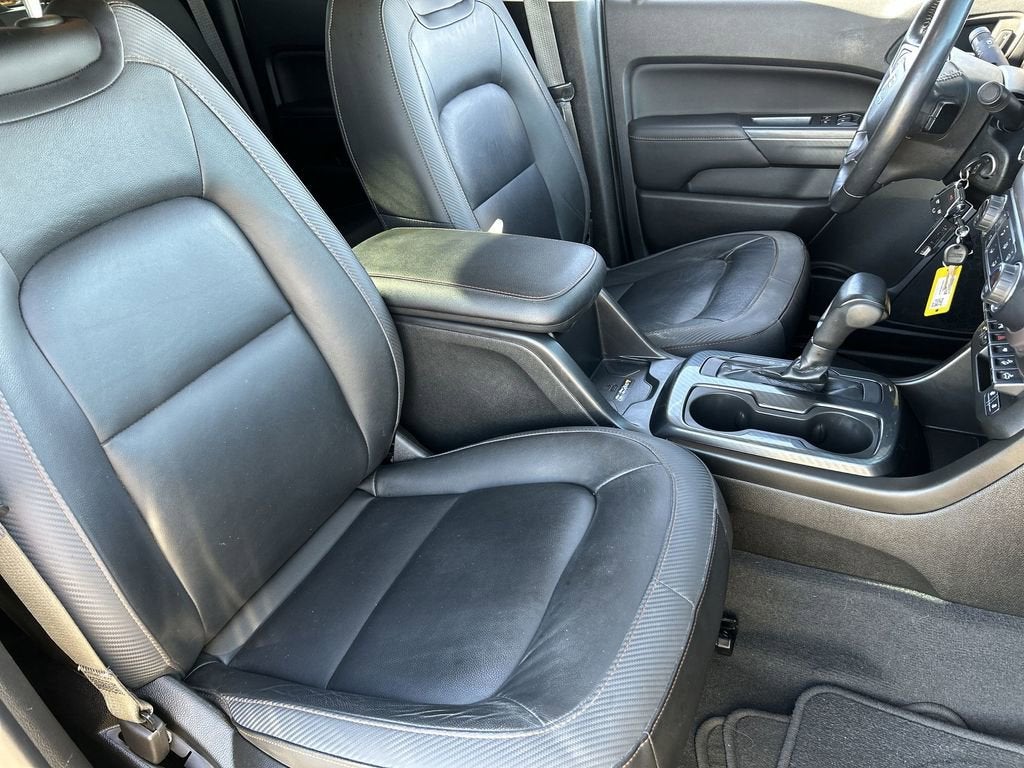 2021 GMC Canyon AT4 - Leather