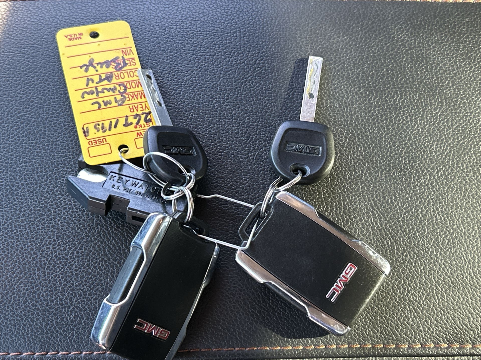 2021 GMC Canyon AT4 - Leather