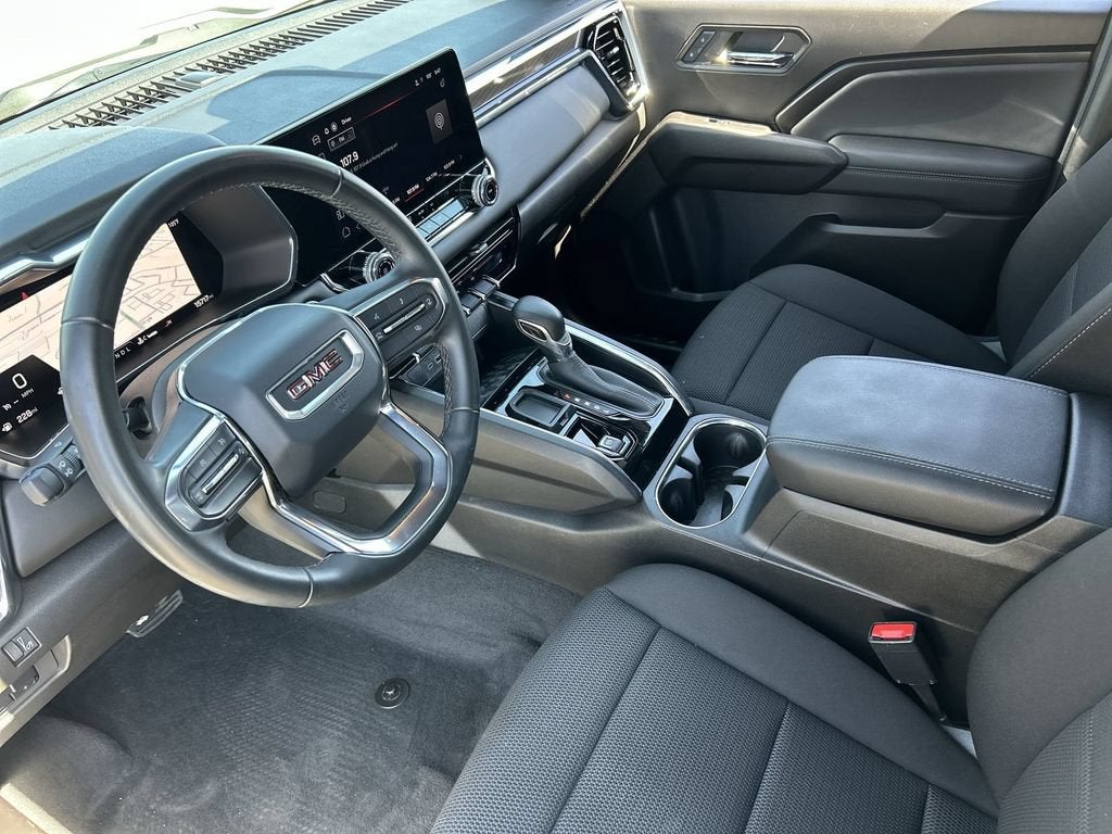 2025 GMC Canyon Elevation