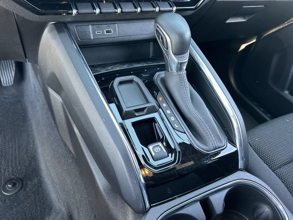 2025 GMC Canyon Elevation