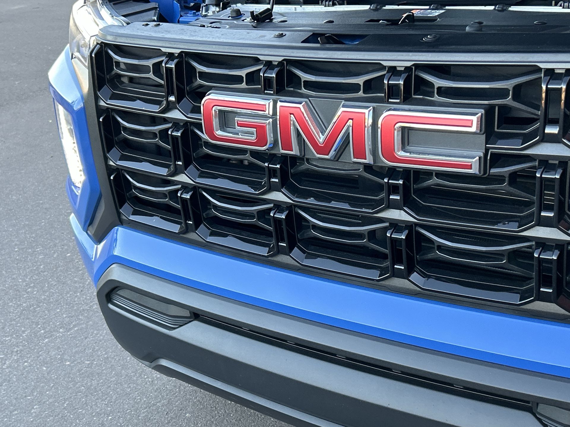 2025 GMC Canyon Elevation
