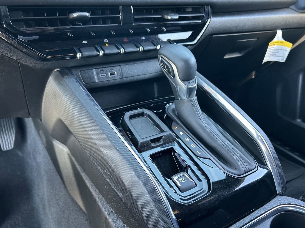 2025 GMC Canyon Elevation