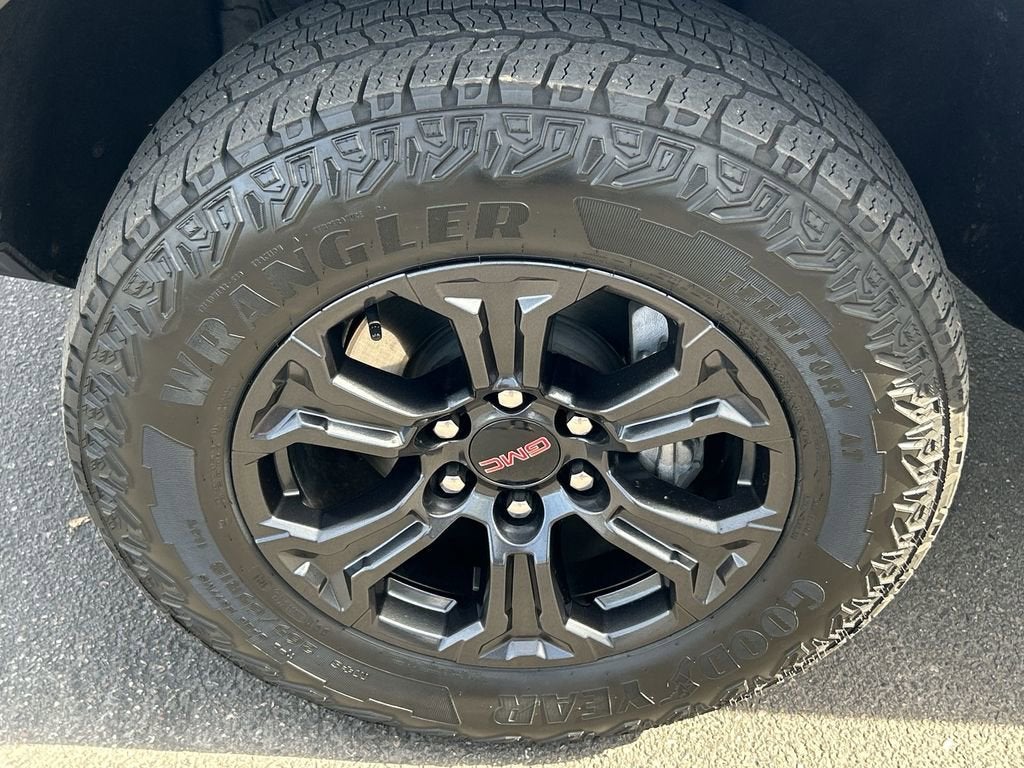 2025 GMC Canyon Elevation