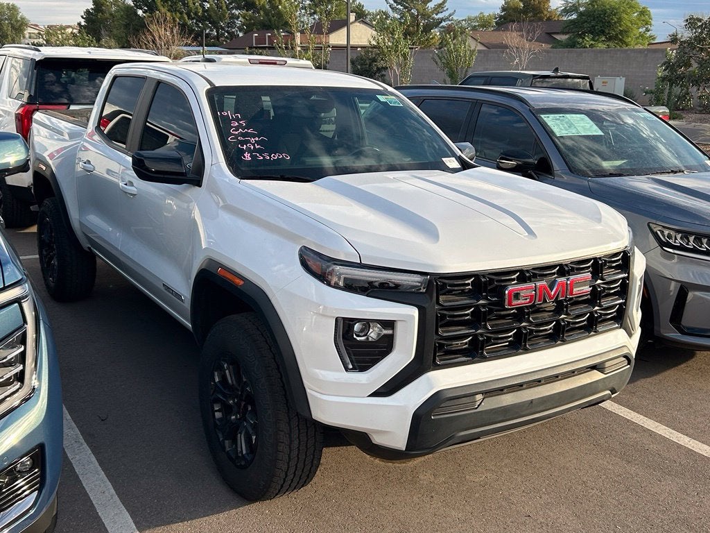 2025 GMC Canyon Elevation