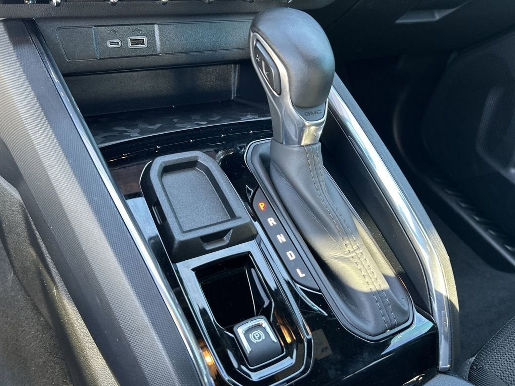 2025 GMC Canyon Elevation