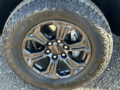 2025 GMC Canyon Elevation