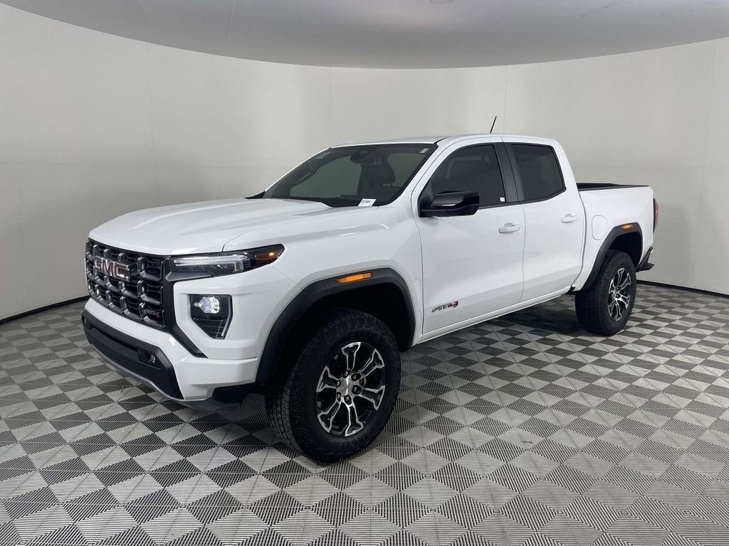 2025 GMC Canyon AT4