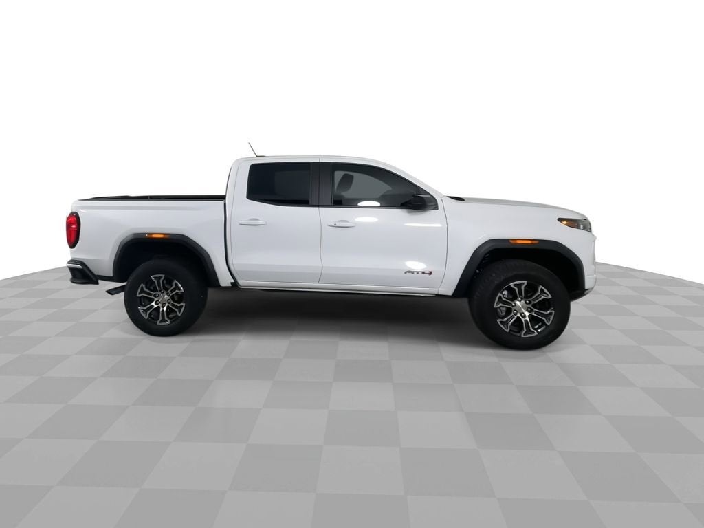 2025 GMC Canyon AT4