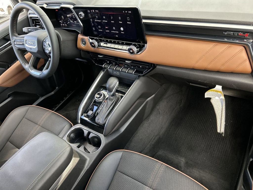 2024 GMC Canyon AT4