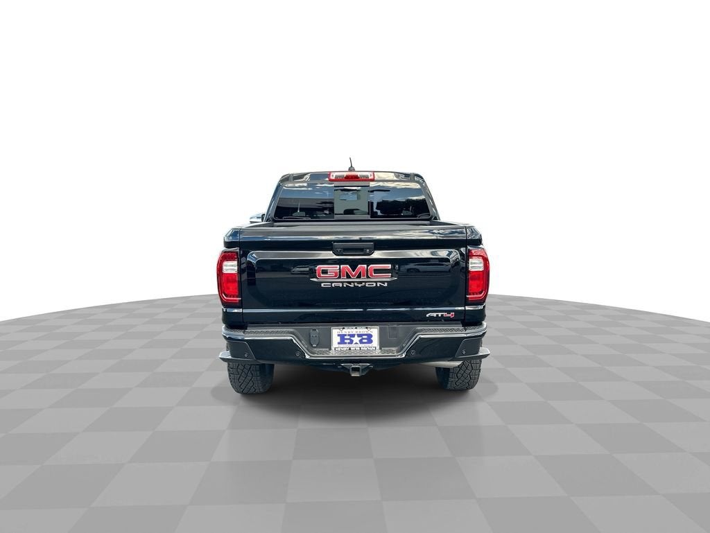 2024 GMC Canyon AT4