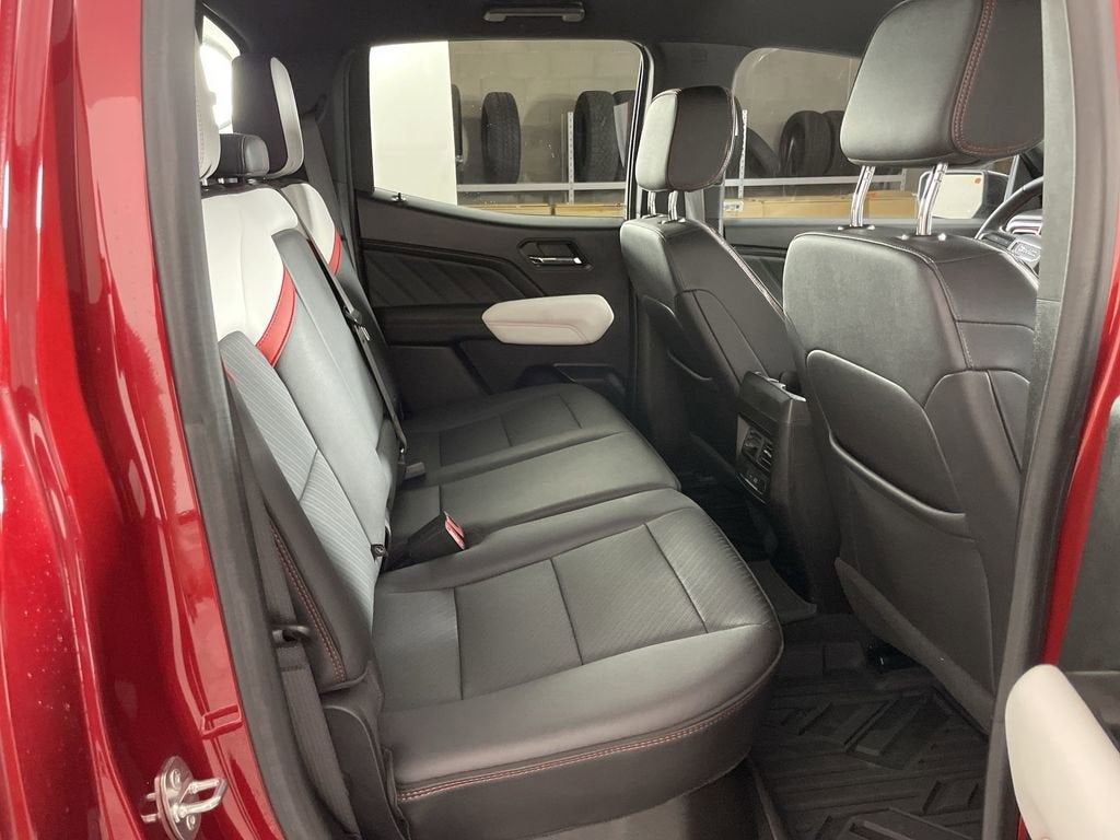 2023 GMC Canyon AT4X