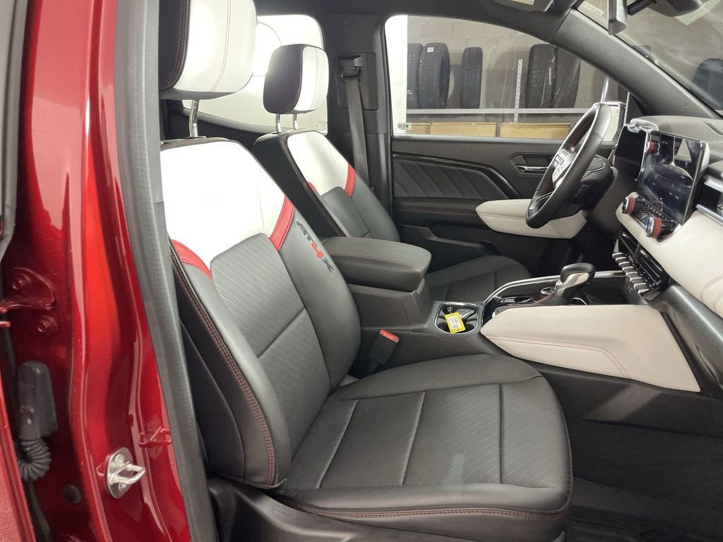 2023 GMC Canyon AT4X