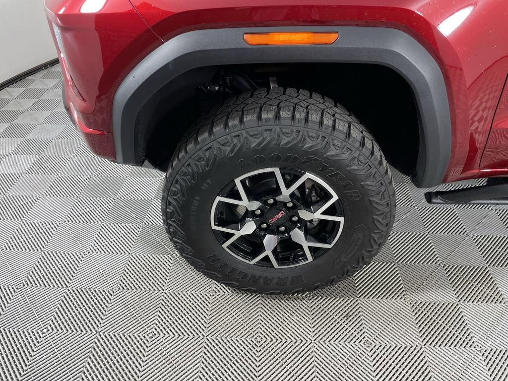 2023 GMC Canyon AT4X