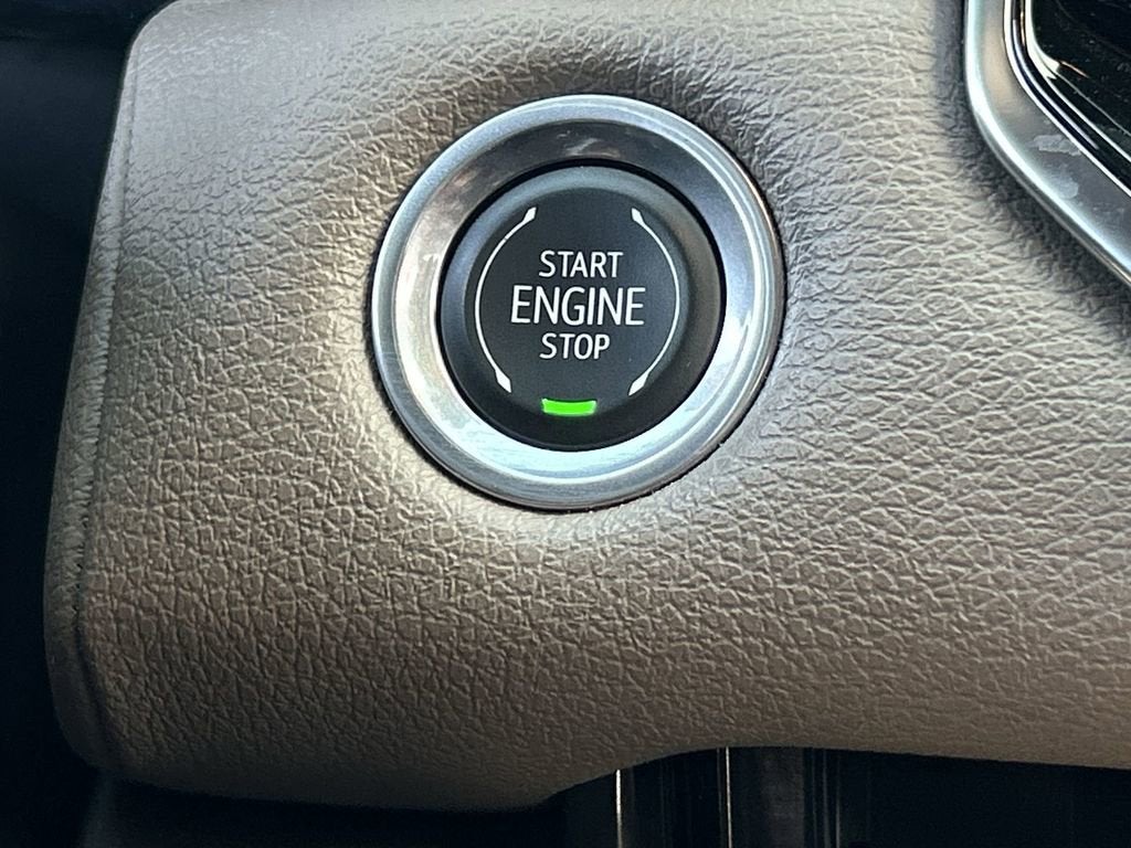 2023 GMC Canyon Denali