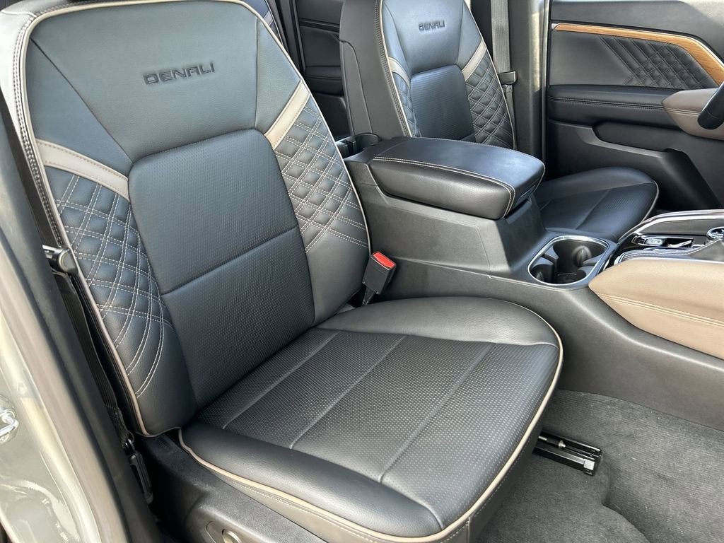 2023 GMC Canyon Denali
