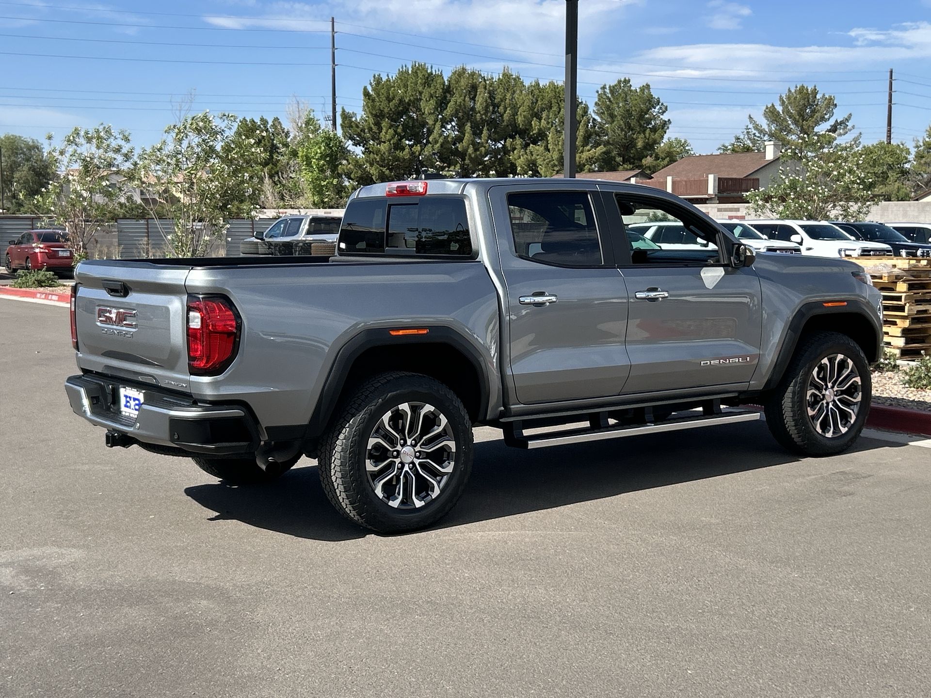 2023 GMC Canyon Denali
