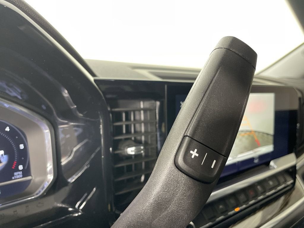 2025 GMC Sierra 1500 SLE