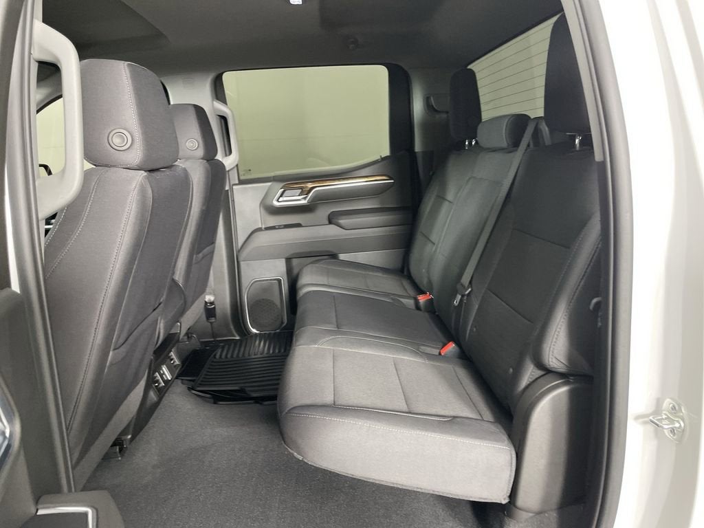 2025 GMC Sierra 1500 SLE