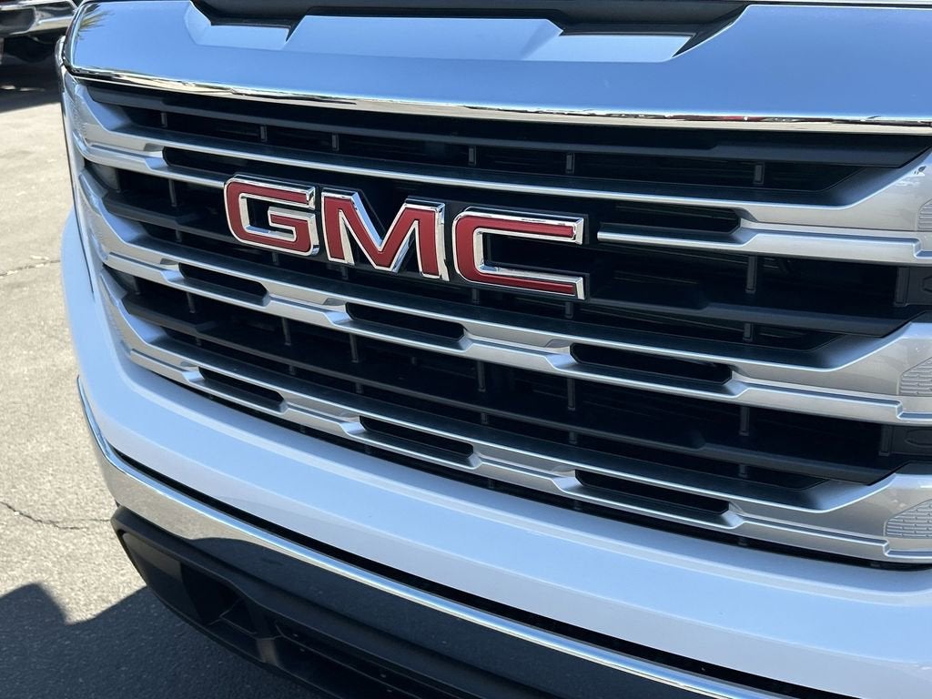 2025 GMC Sierra 1500 SLE