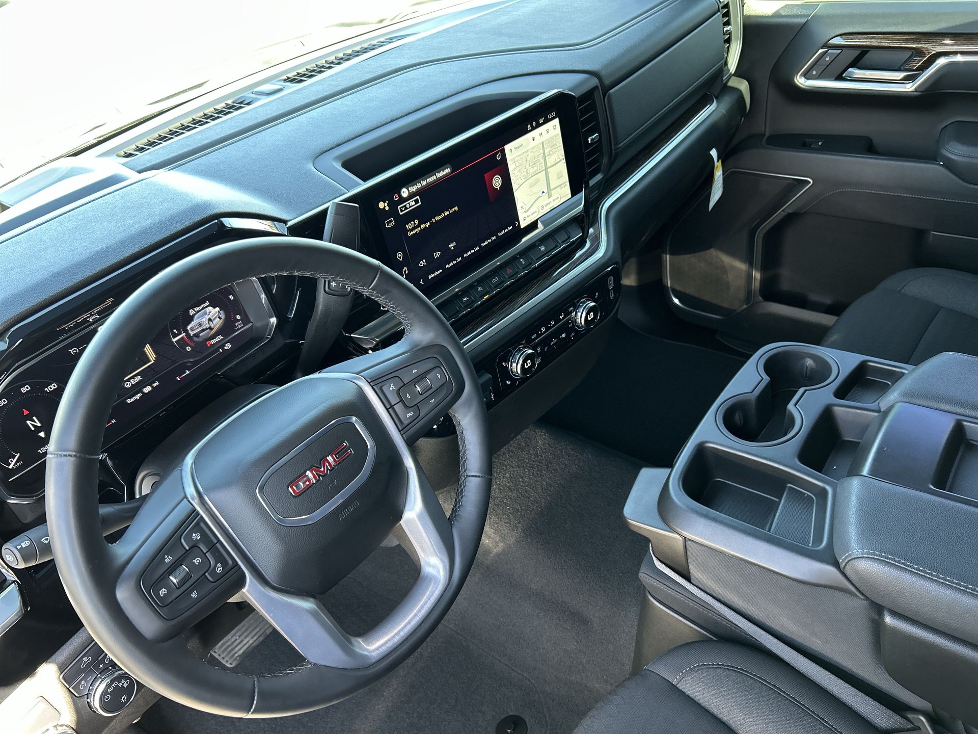 2025 GMC Sierra 1500 SLE