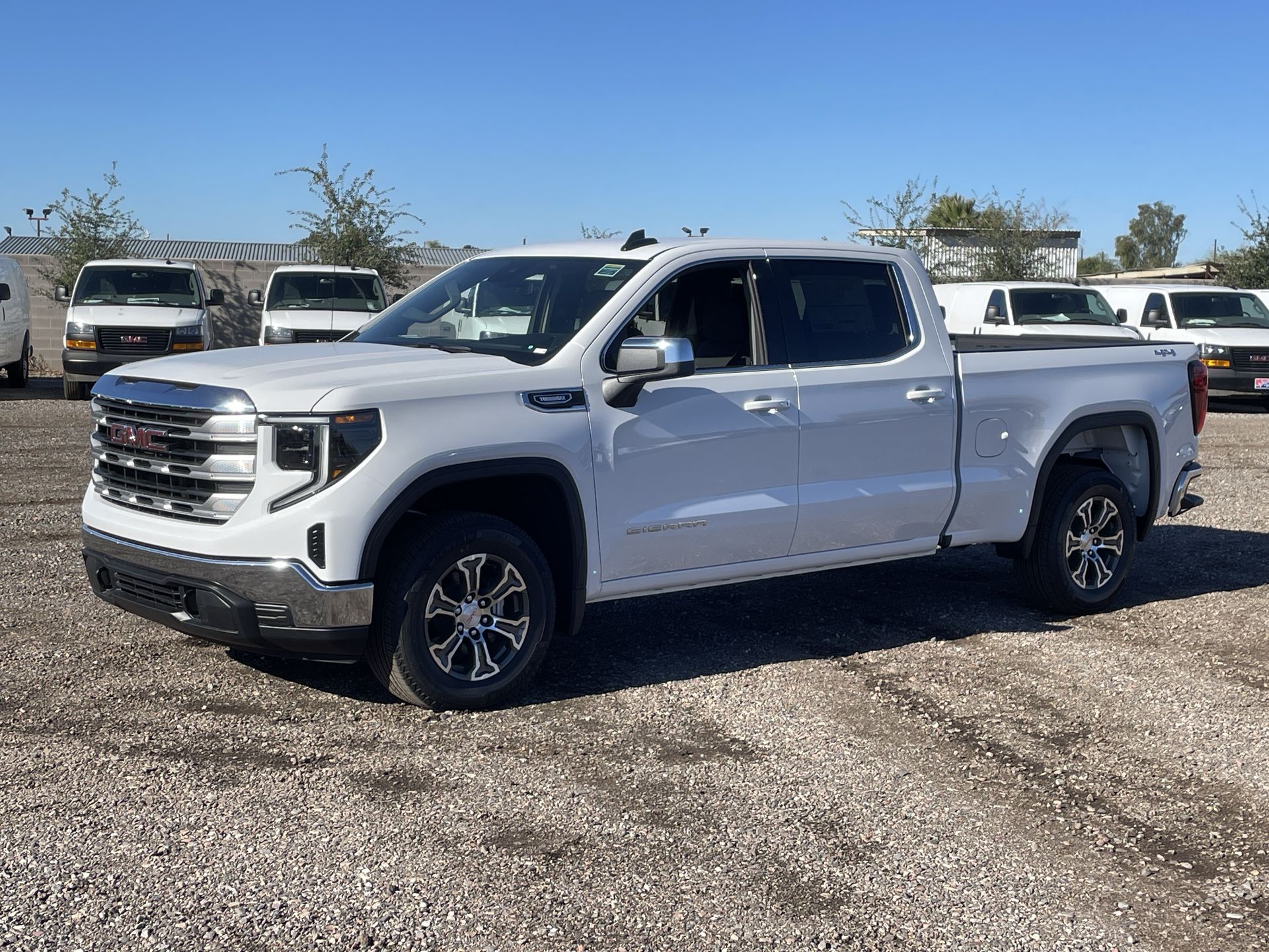 2026 GMC Sierra 1500 SLE