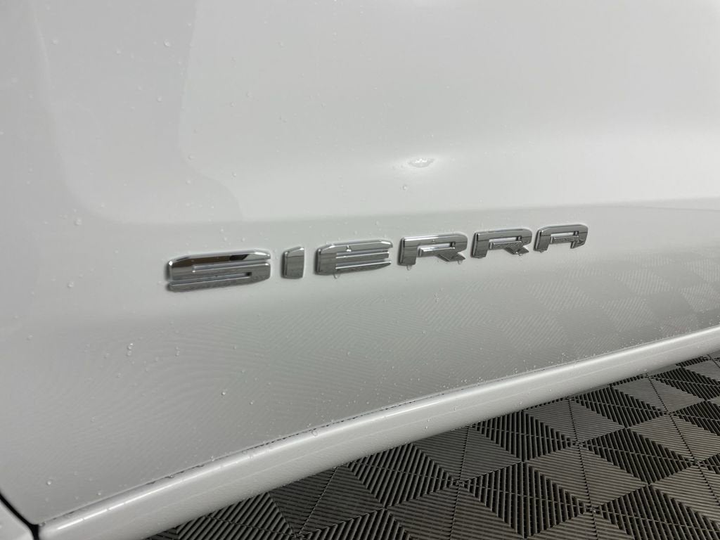 2025 GMC Sierra 1500 SLE
