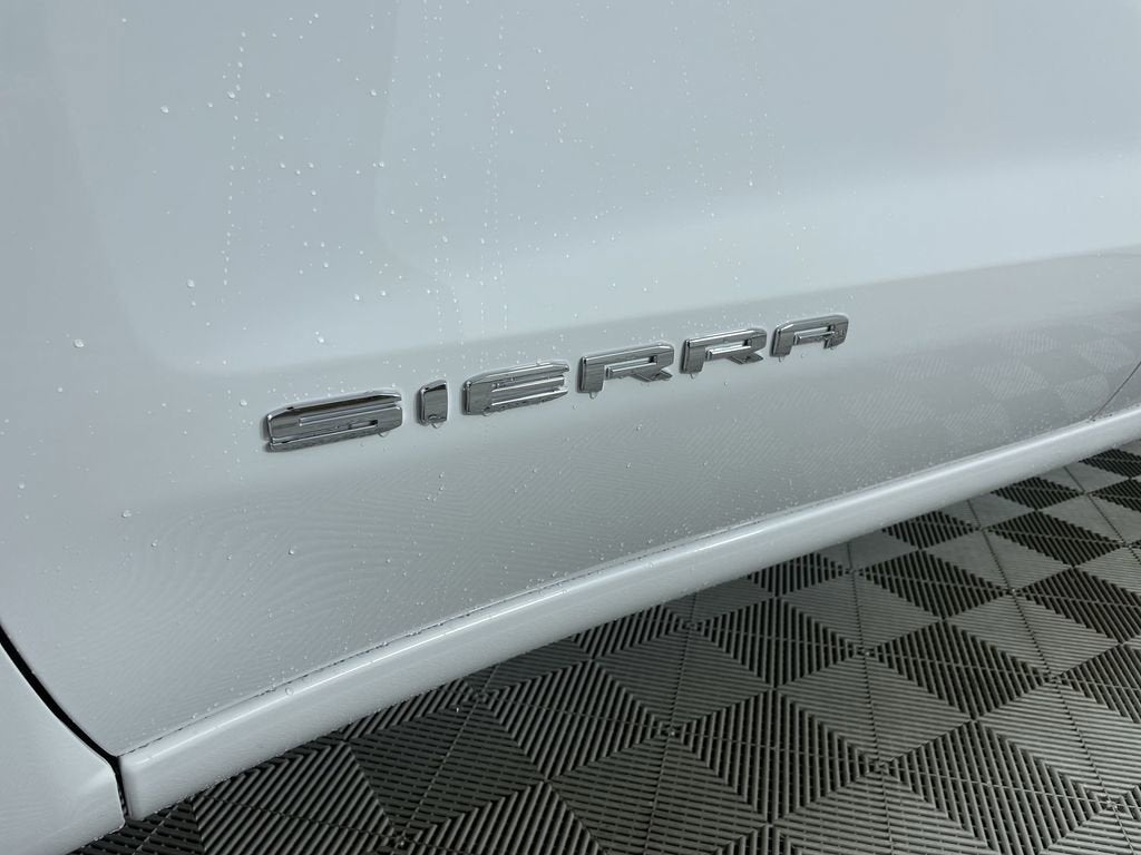 2025 GMC Sierra 1500 Pro