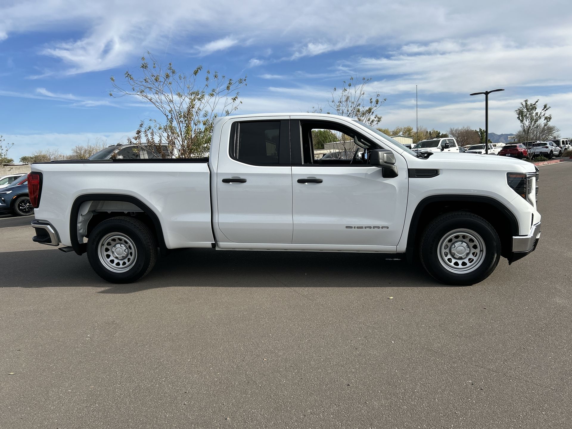 2025 GMC Sierra 1500 Pro