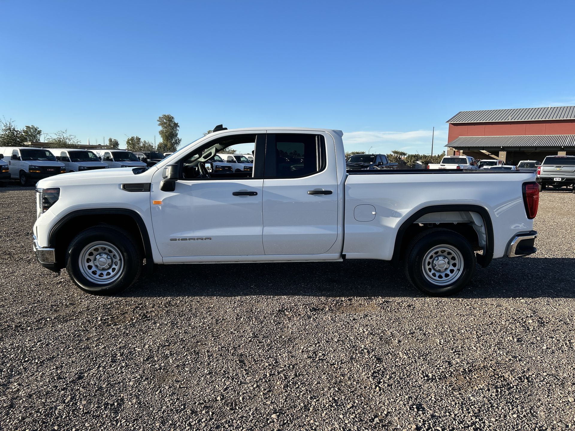 2023 GMC Sierra 1500 Pro