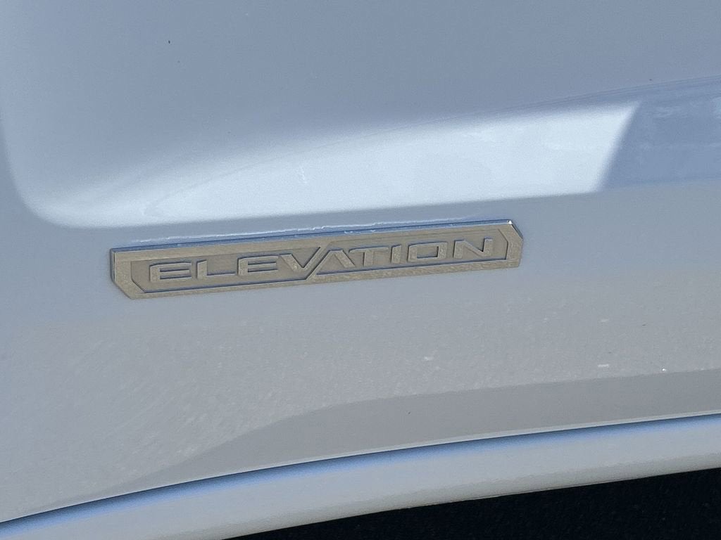 2025 GMC Sierra 1500 Elevation