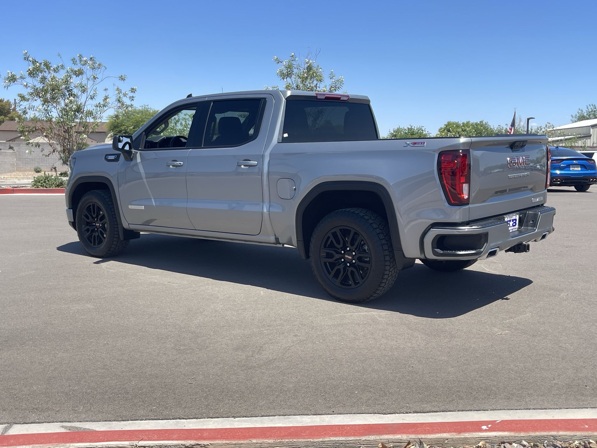 2023 GMC Sierra 1500 Elevation