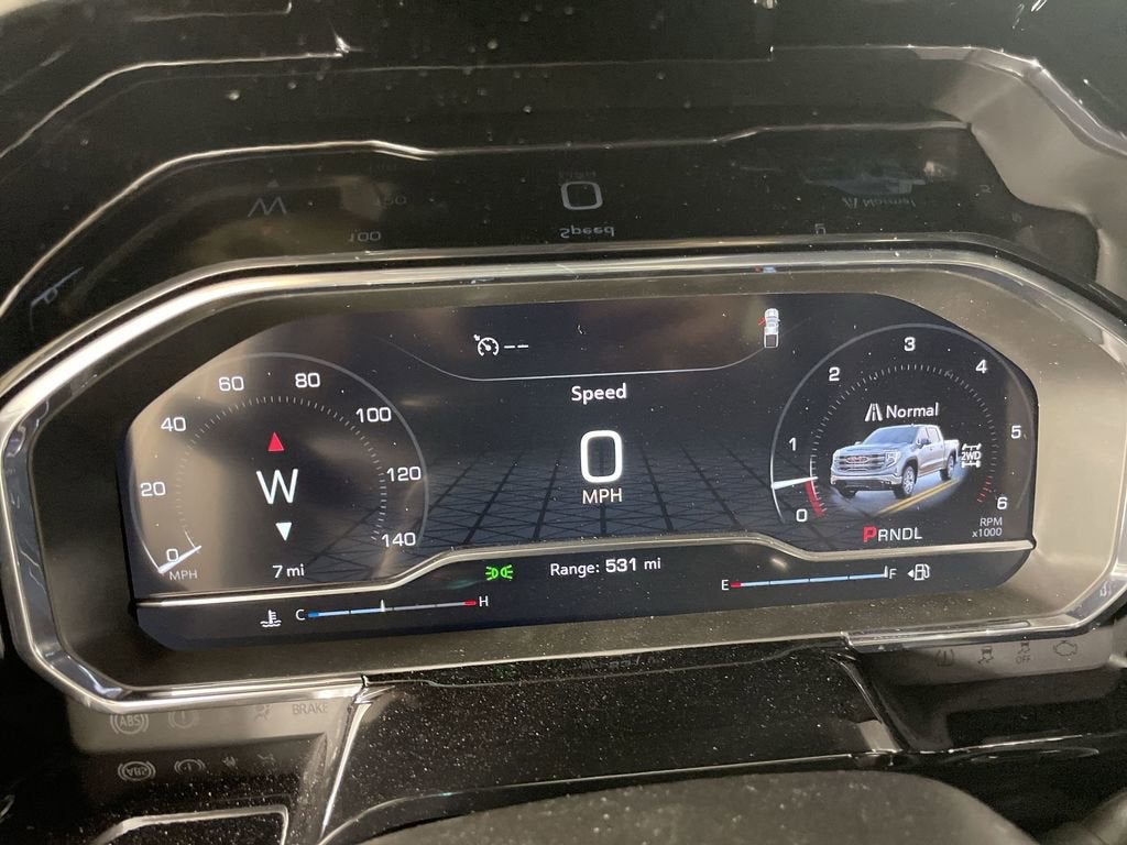 2025 GMC Sierra 1500 Elevation