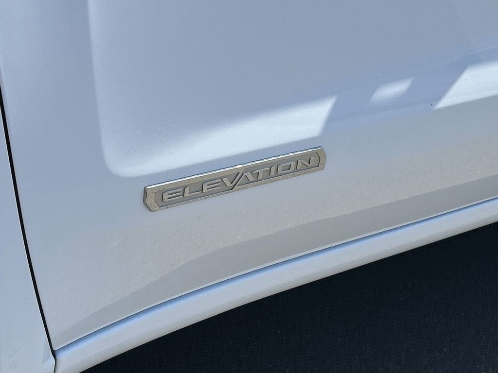 2025 GMC Sierra 1500 Elevation