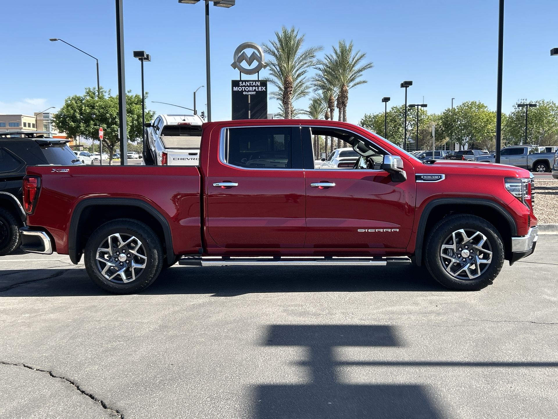 2025 GMC Sierra 1500 SLT