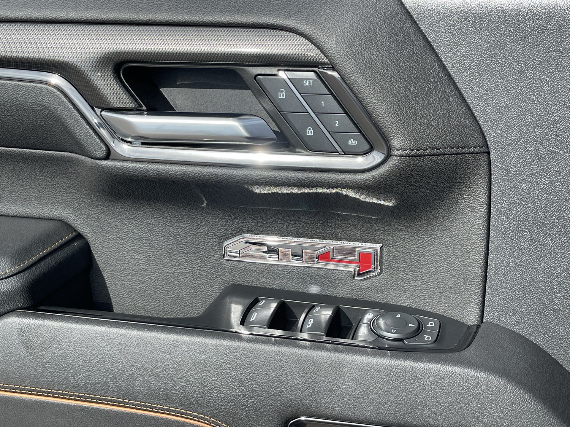 2024 GMC Sierra 1500 AT4