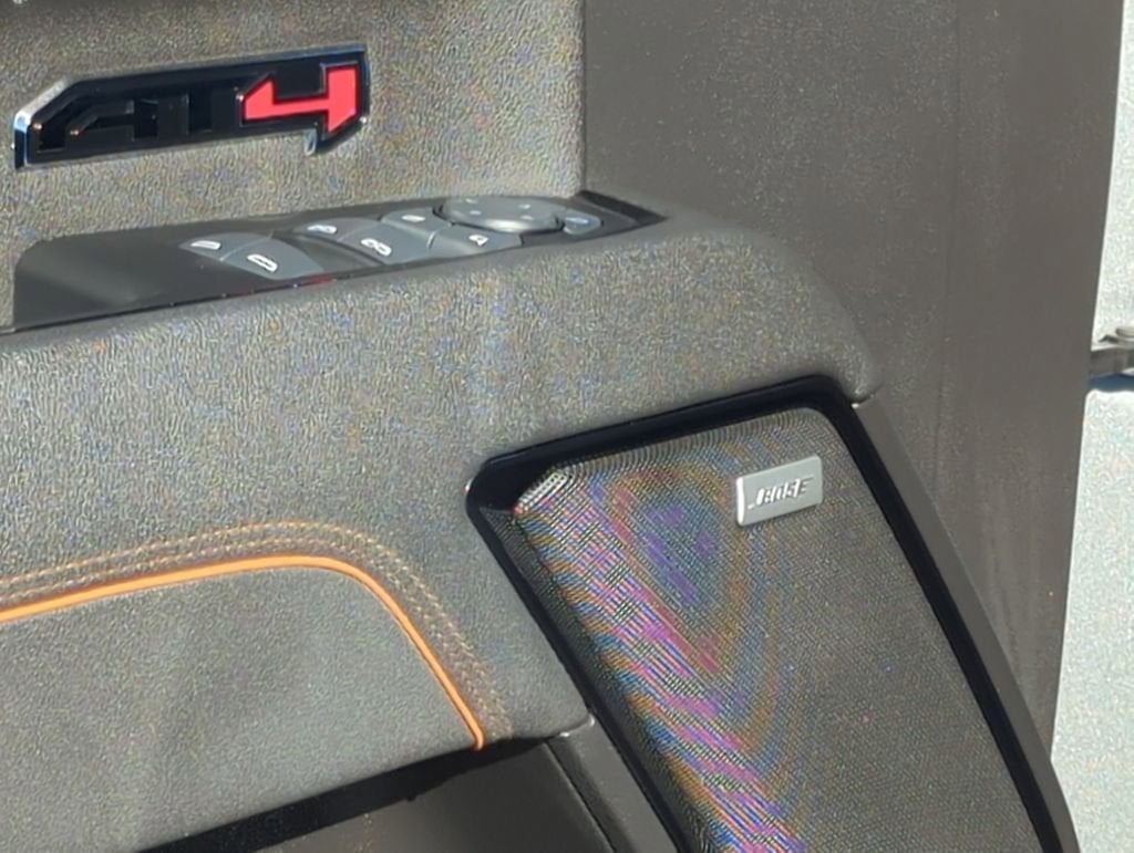 2025 GMC Sierra 1500 AT4