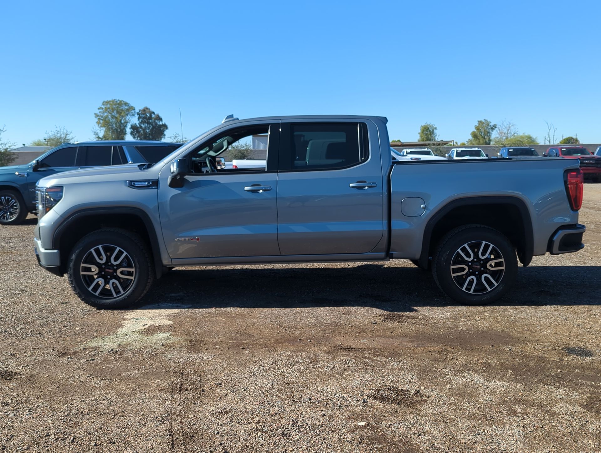 2025 GMC Sierra 1500 AT4