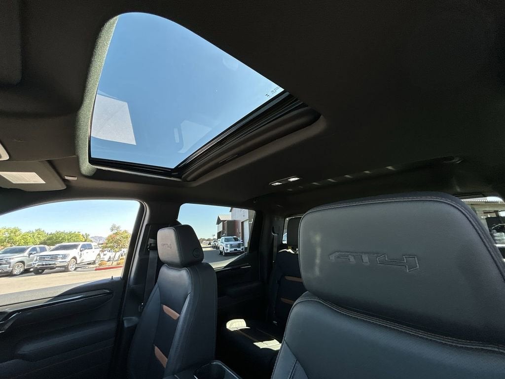 2025 GMC Sierra 1500 AT4