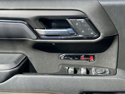 2025 GMC Sierra 1500 AT4