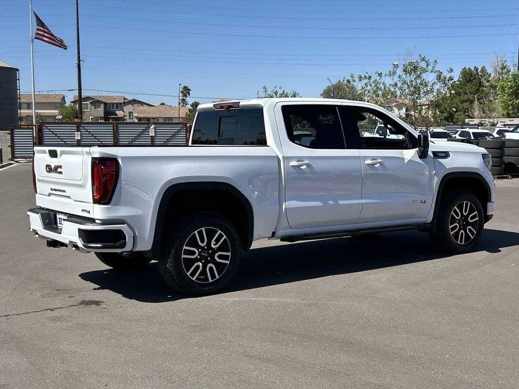 2025 GMC Sierra 1500 AT4