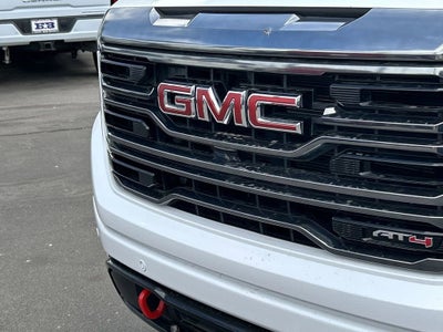 2023 GMC Sierra 1500 AT4
